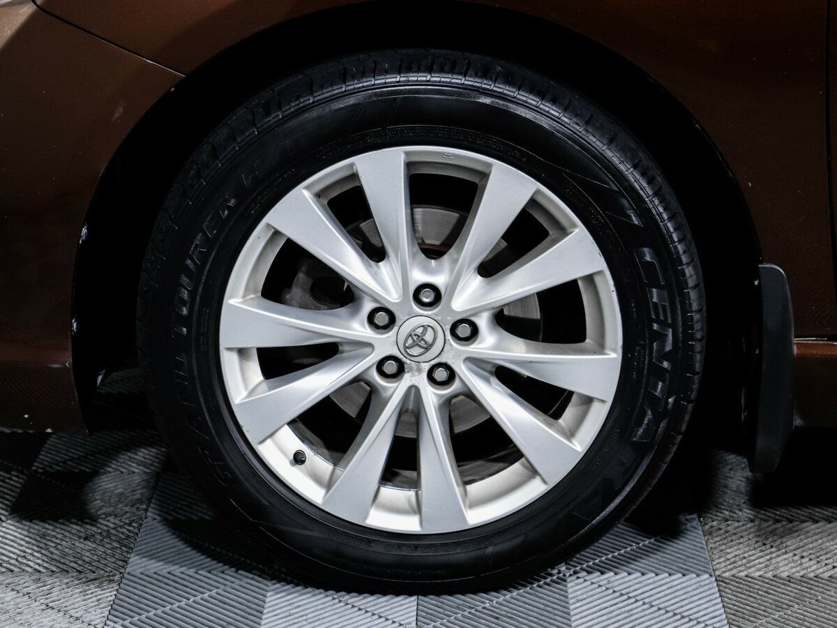 Купить Toyota Venza с пробегом. Фото: #14