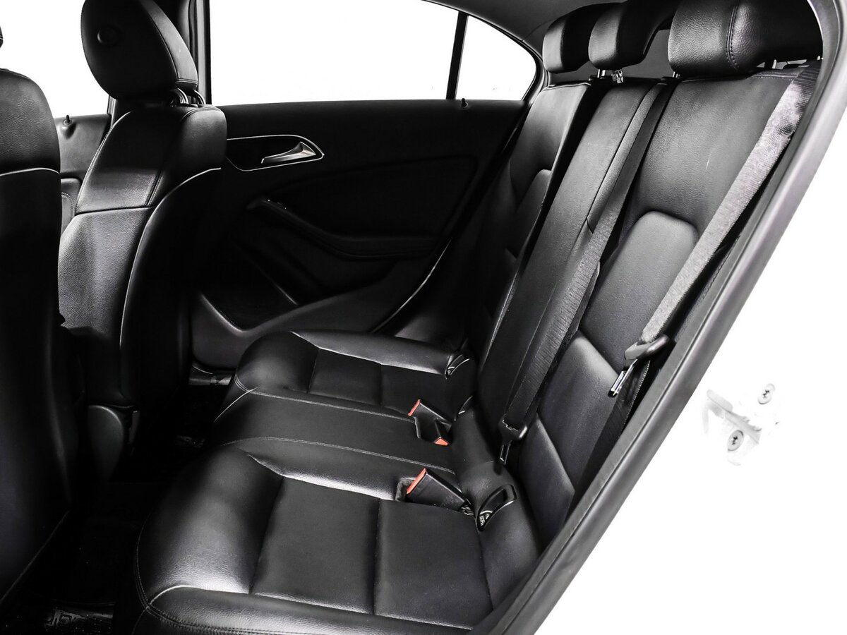 Купить Mercedes-Benz A-Класс с пробегом. Фото: #10