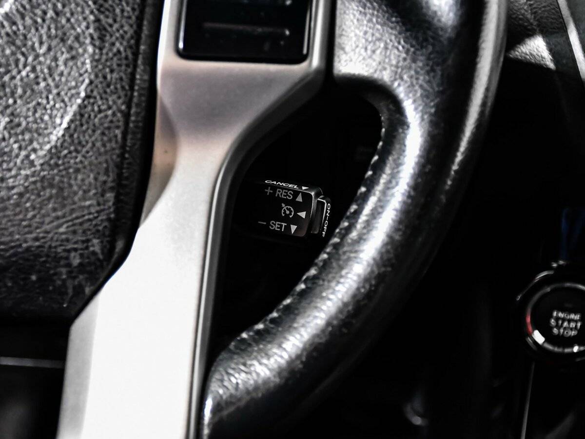 Купить Toyota Land Cruiser Prado с пробегом. Фото: #16