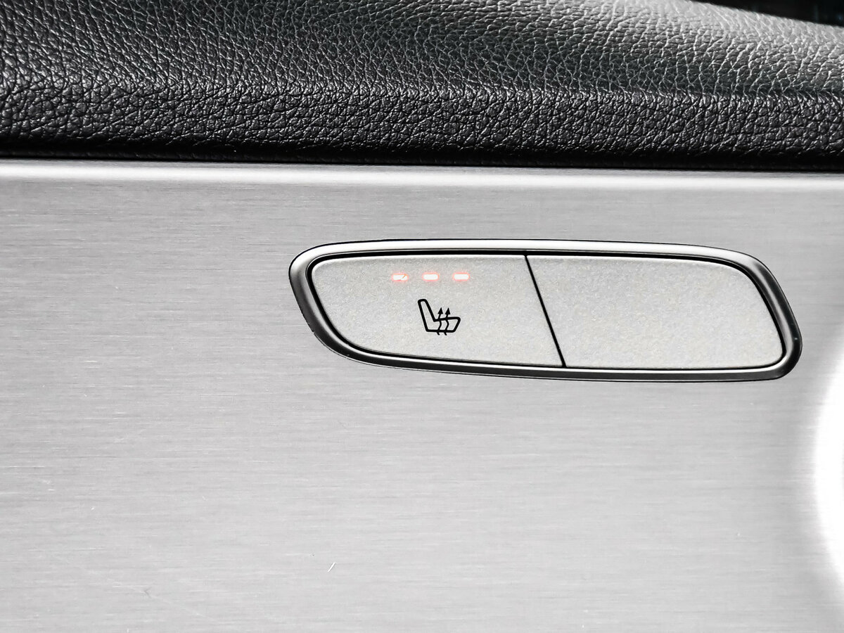 Купить Mercedes-Benz C-Класс с пробегом. Фото: #15