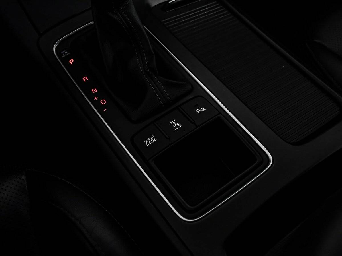 Купить Kia Sorento с пробегом. Фото: #15