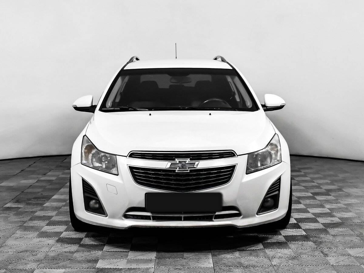 Купить Chevrolet Cruze с пробегом. Фото: #1