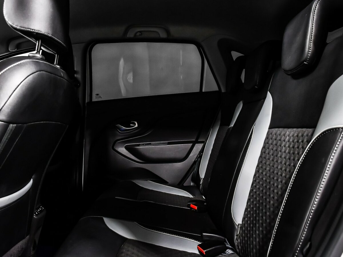 Купить Lada (ВАЗ) XRAY с пробегом. Фото: #10