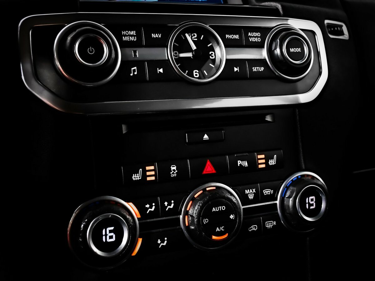 Купить Land Rover Discovery с пробегом. Фото: #14