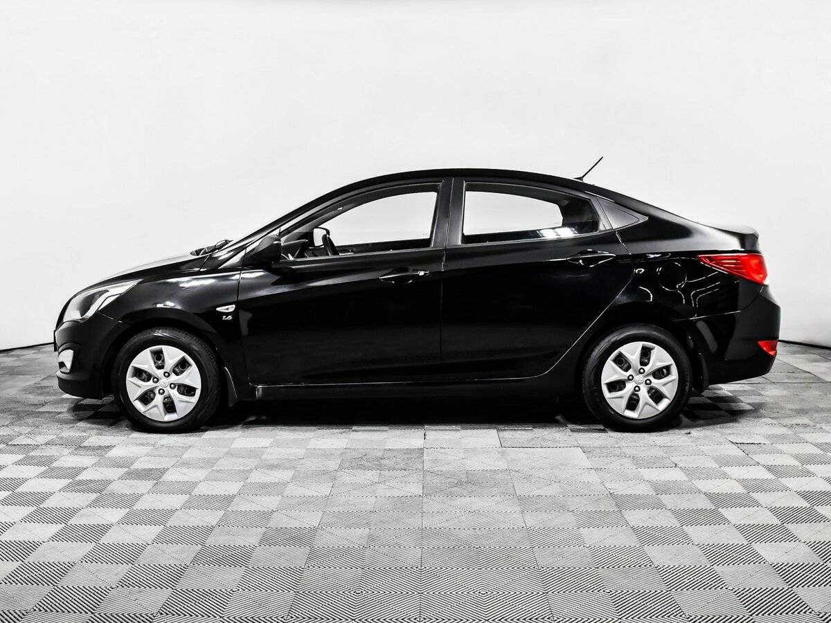 Купить Hyundai Solaris с пробегом. Фото: #6