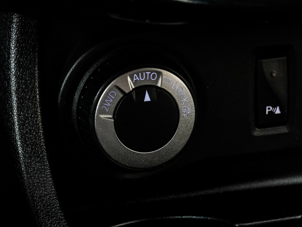 Купить Nissan Terrano с пробегом. Фото: #11