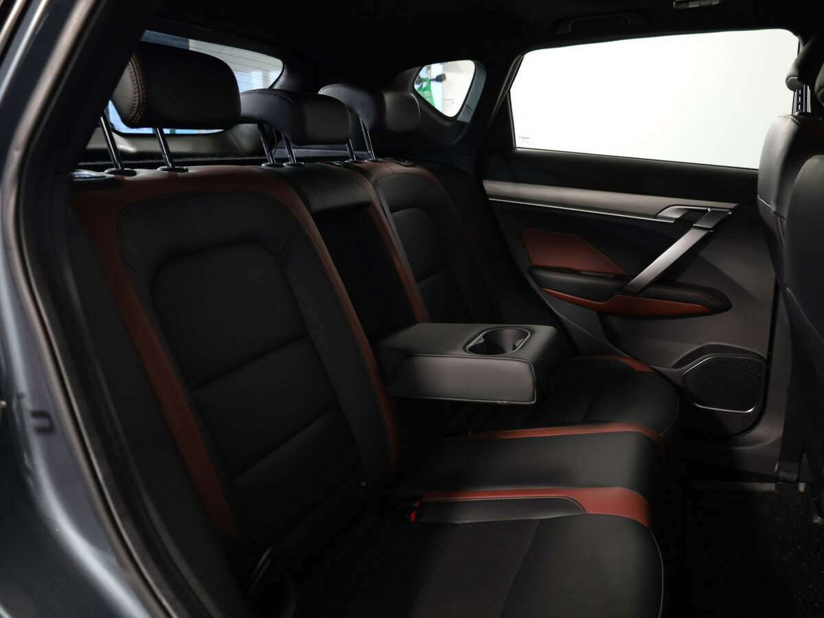 Купить Geely Coolray с пробегом. Фото: #13