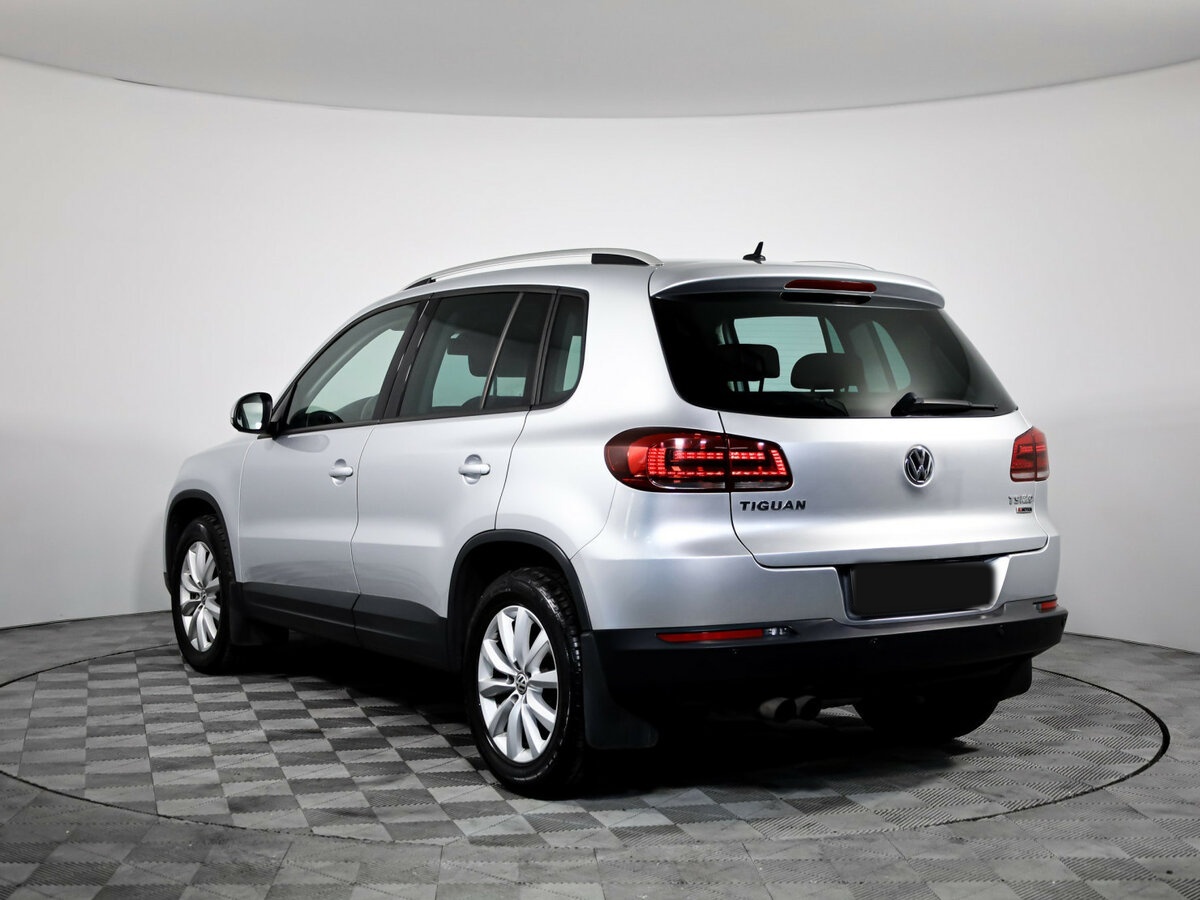 Купить Volkswagen Tiguan с пробегом. Фото: #6