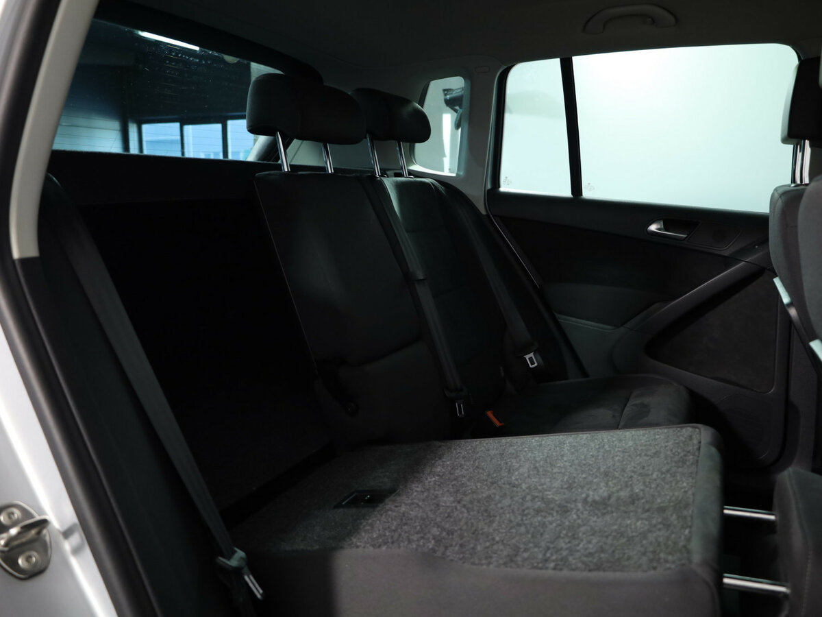 Купить Volkswagen Tiguan с пробегом. Фото: #15