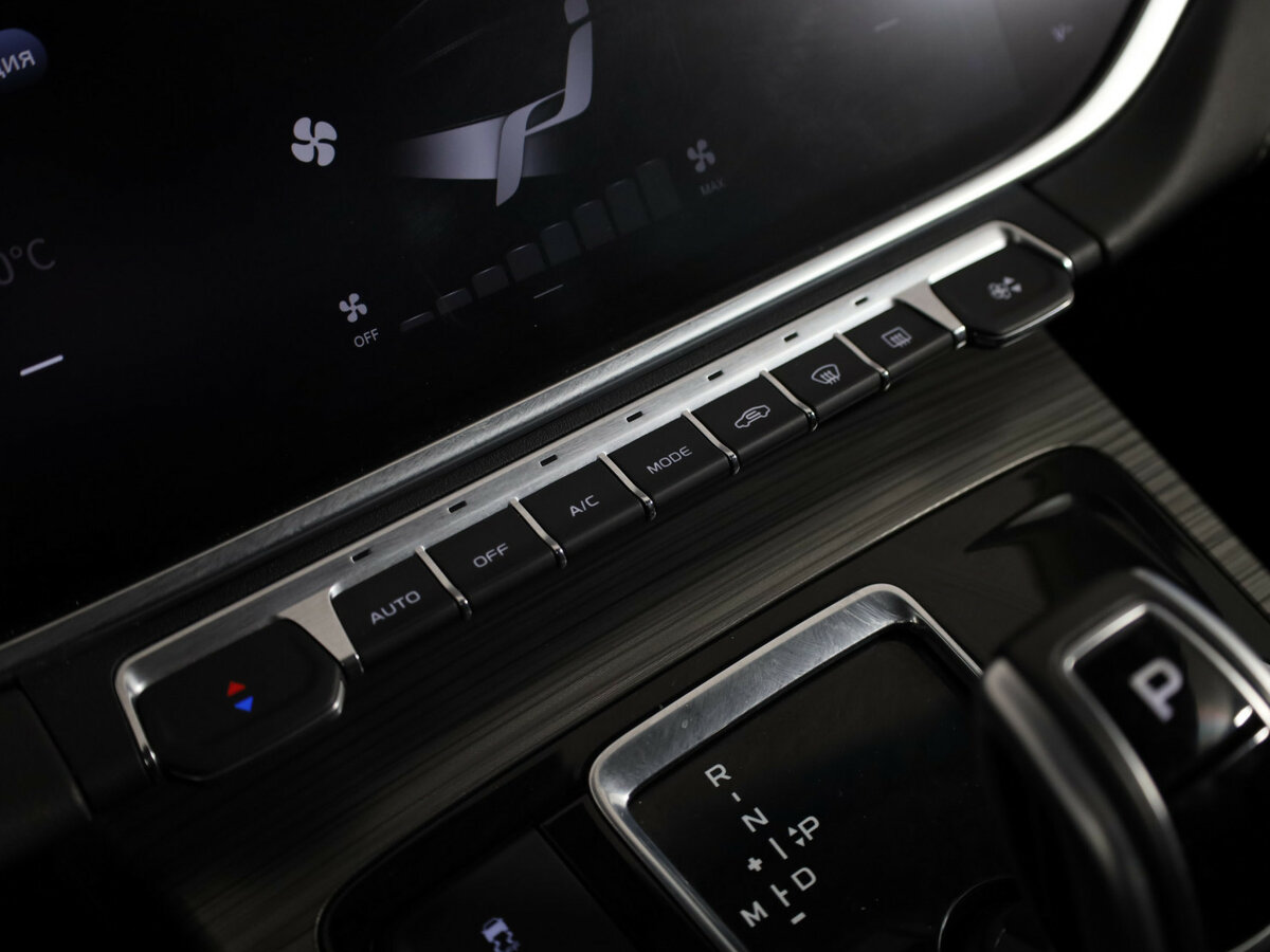 Купить Geely Atlas Pro с пробегом. Фото: #24