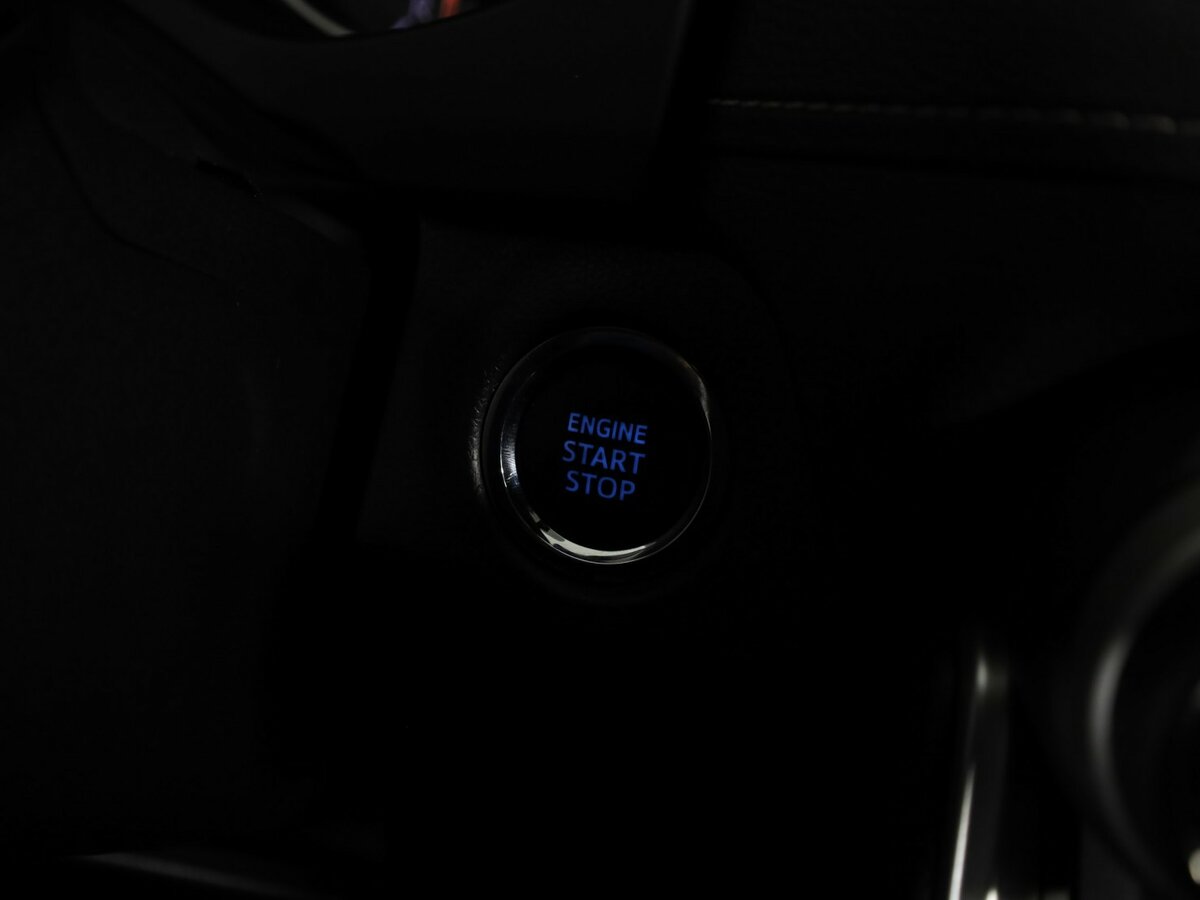 Купить Toyota RAV4 с пробегом. Фото: #21