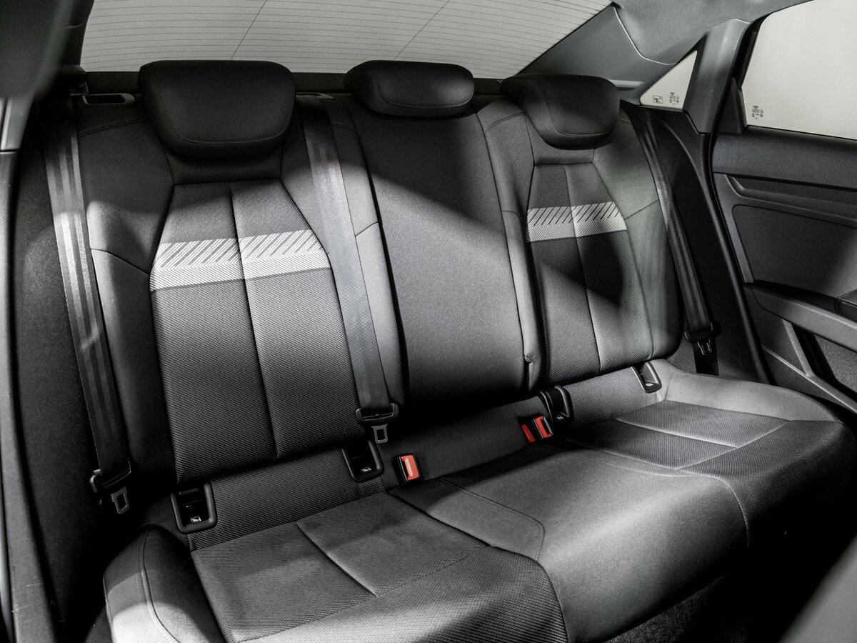 Купить Audi A3 с пробегом. Фото: #17