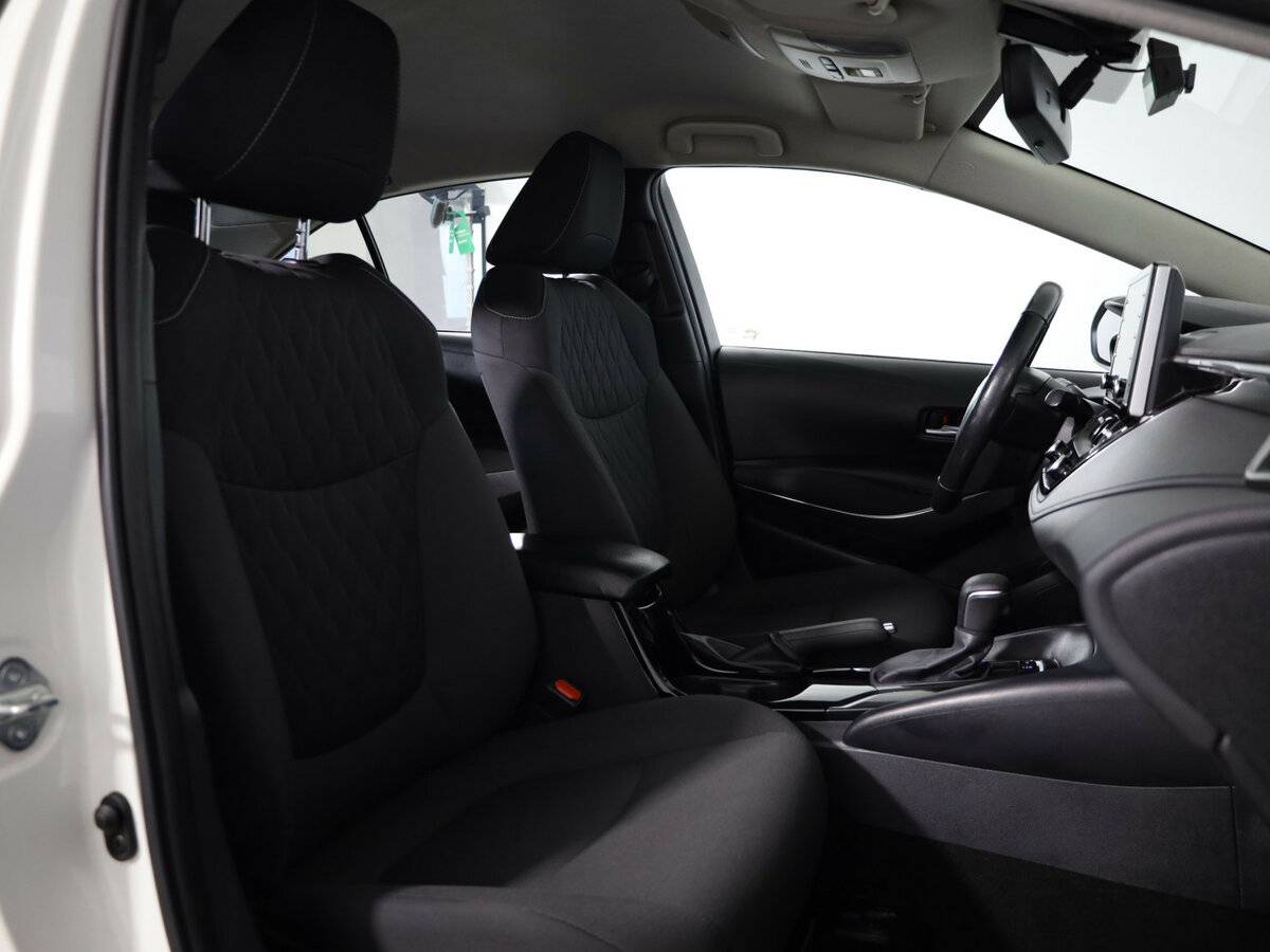 Купить Toyota Corolla с пробегом. Фото: #10