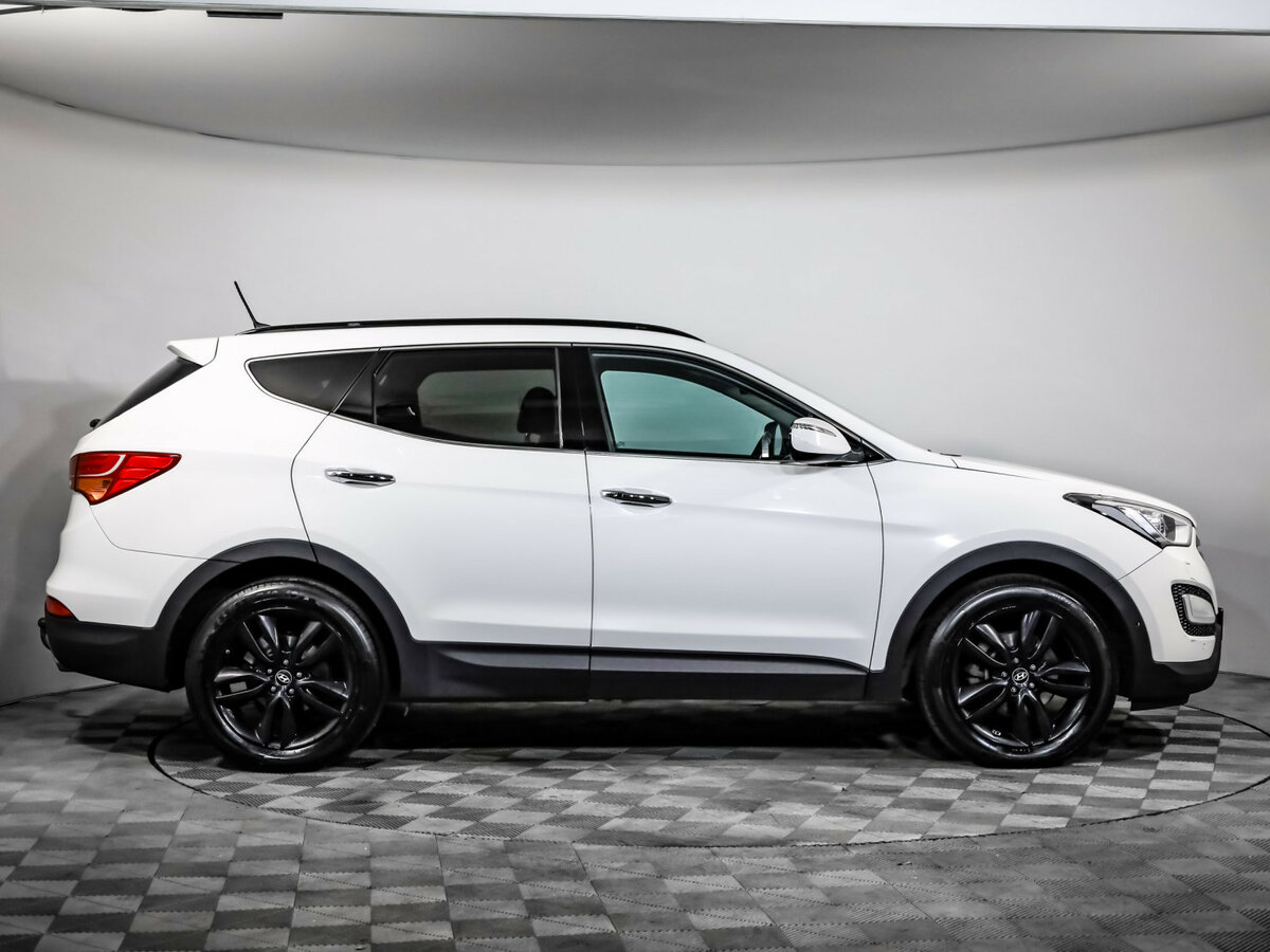 Купить Hyundai Santa Fe с пробегом. Фото: #3