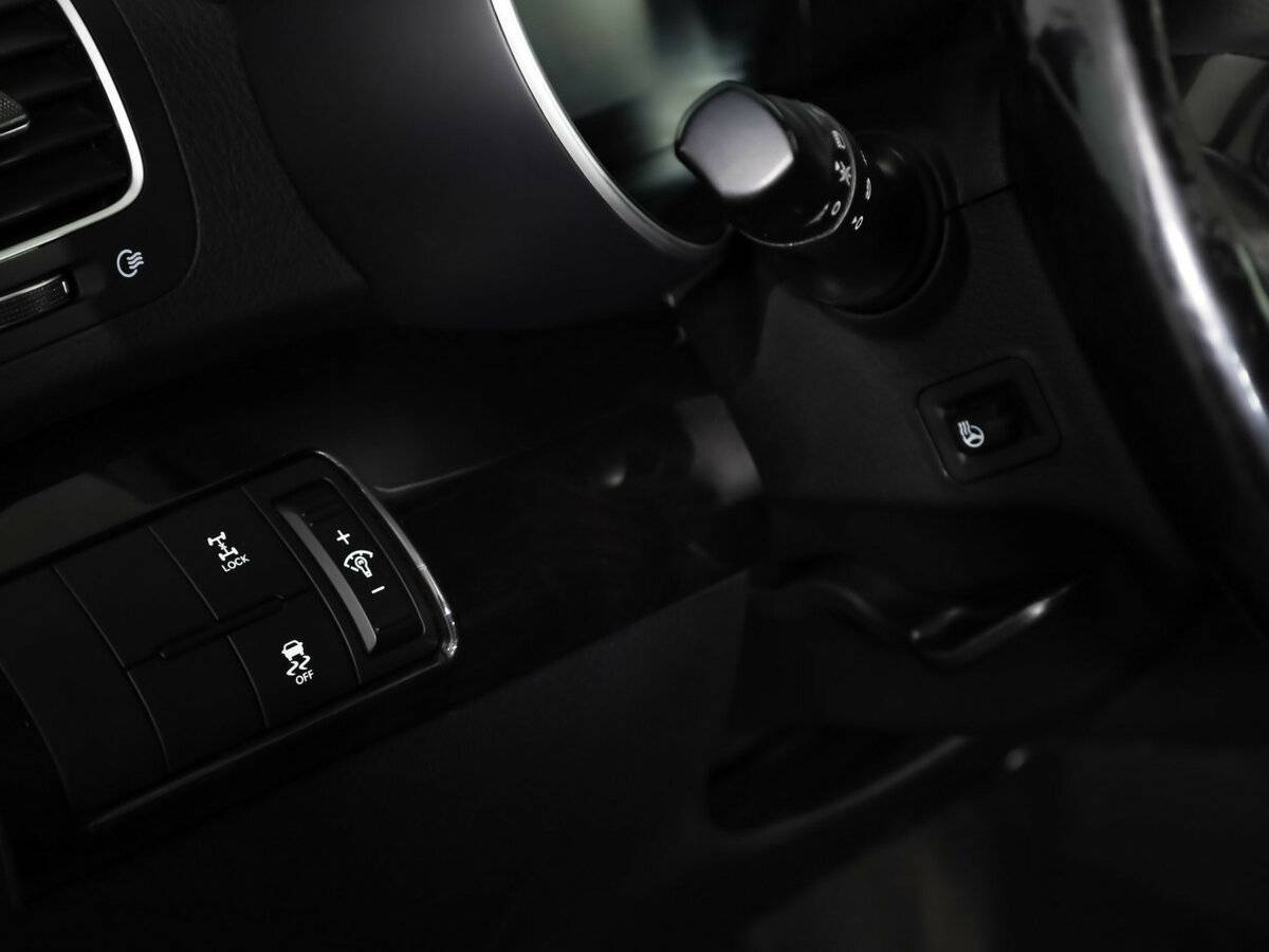 Купить Kia Sorento с пробегом. Фото: #13