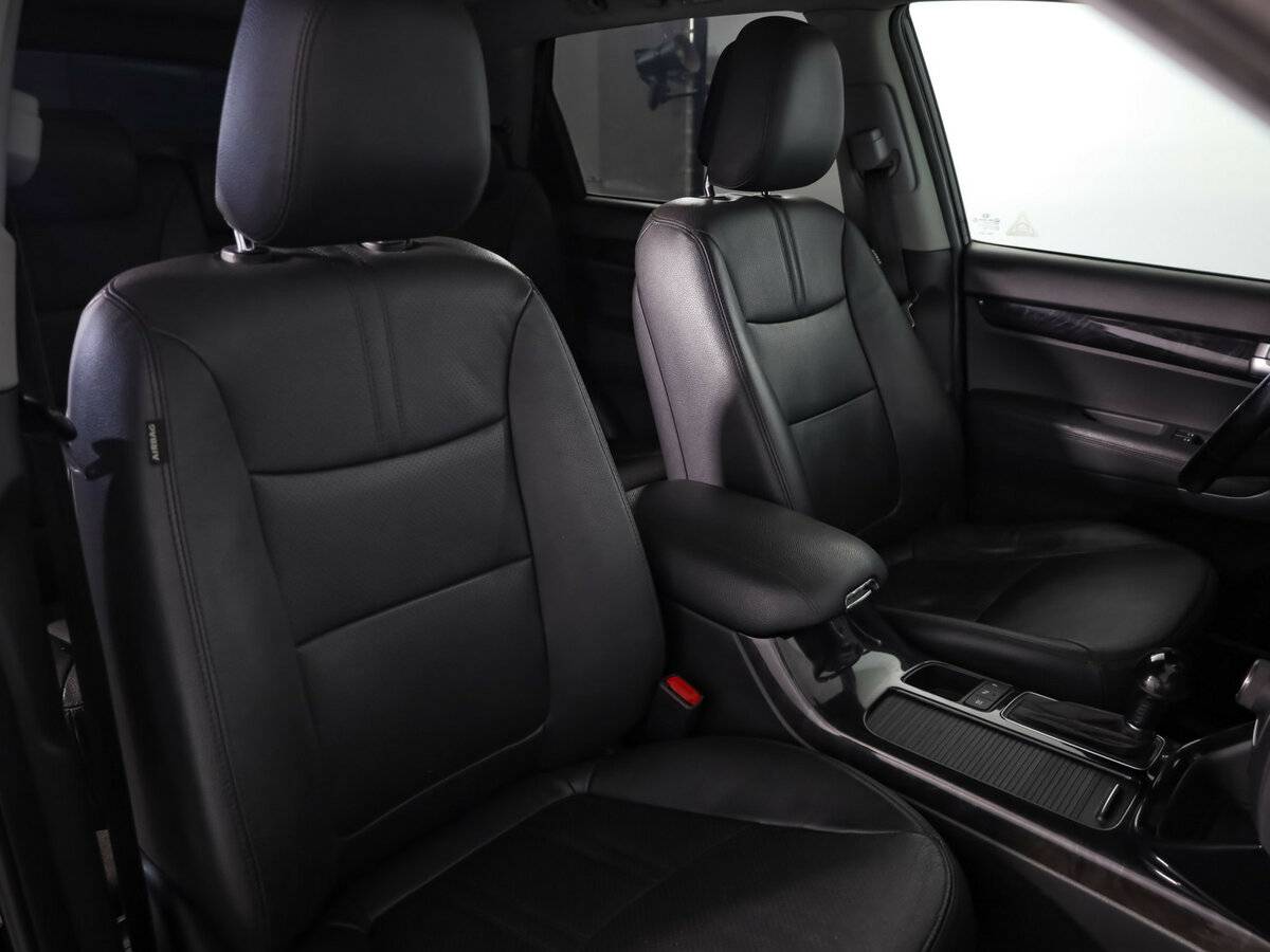 Купить Kia Sorento с пробегом. Фото: #22