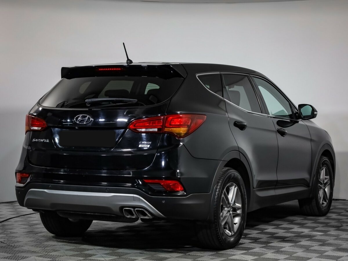 Купить Hyundai Santa Fe с пробегом. Фото: #4