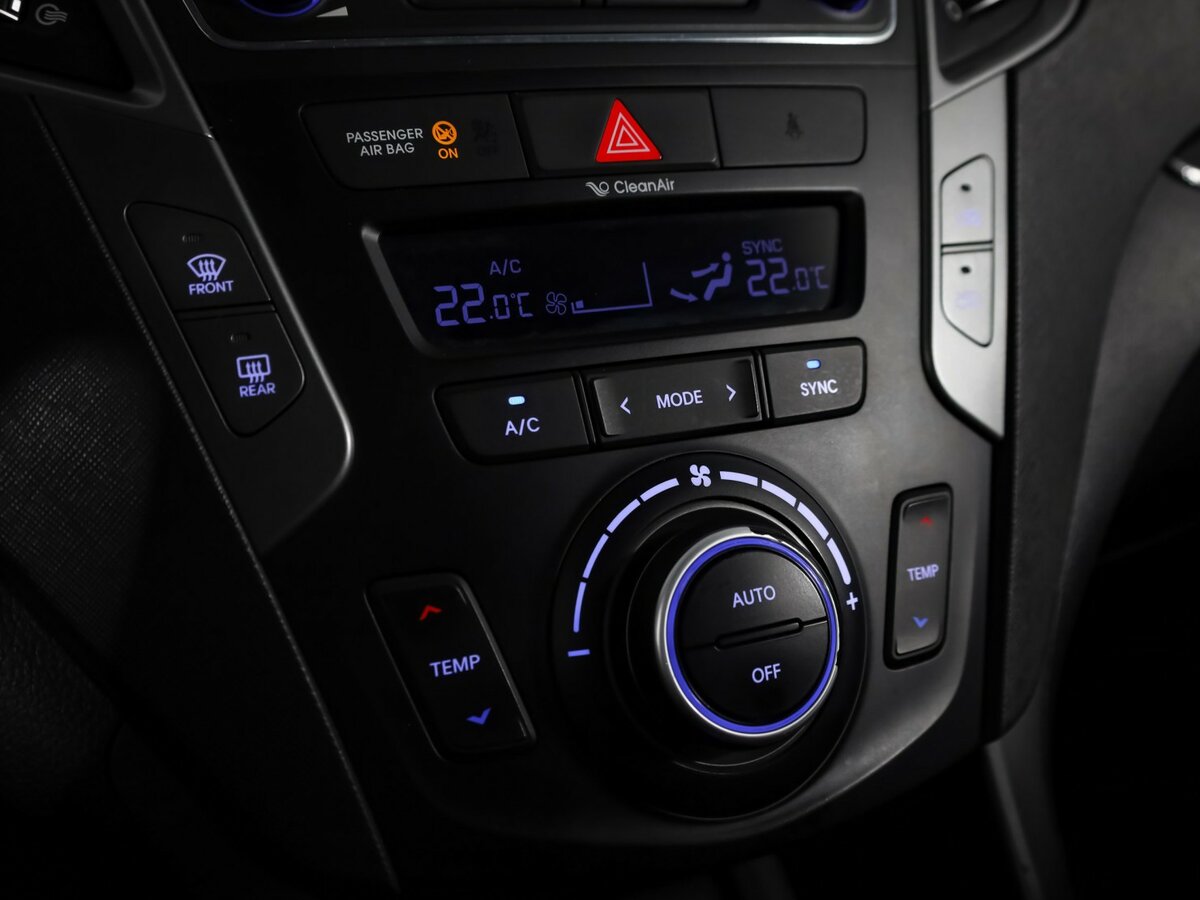 Купить Hyundai Santa Fe с пробегом. Фото: #16