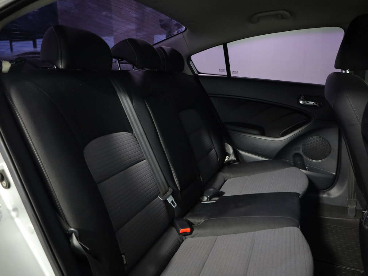 Купить Kia Cerato с пробегом. Фото: #11