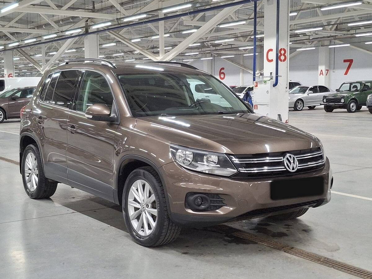 Купить Volkswagen Tiguan с пробегом. Фото: #2
