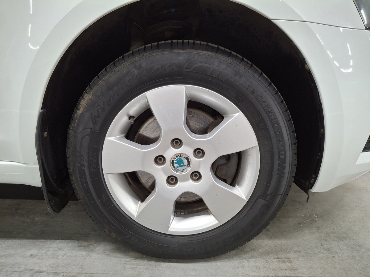 Купить Skoda Octavia с пробегом. Фото: #17