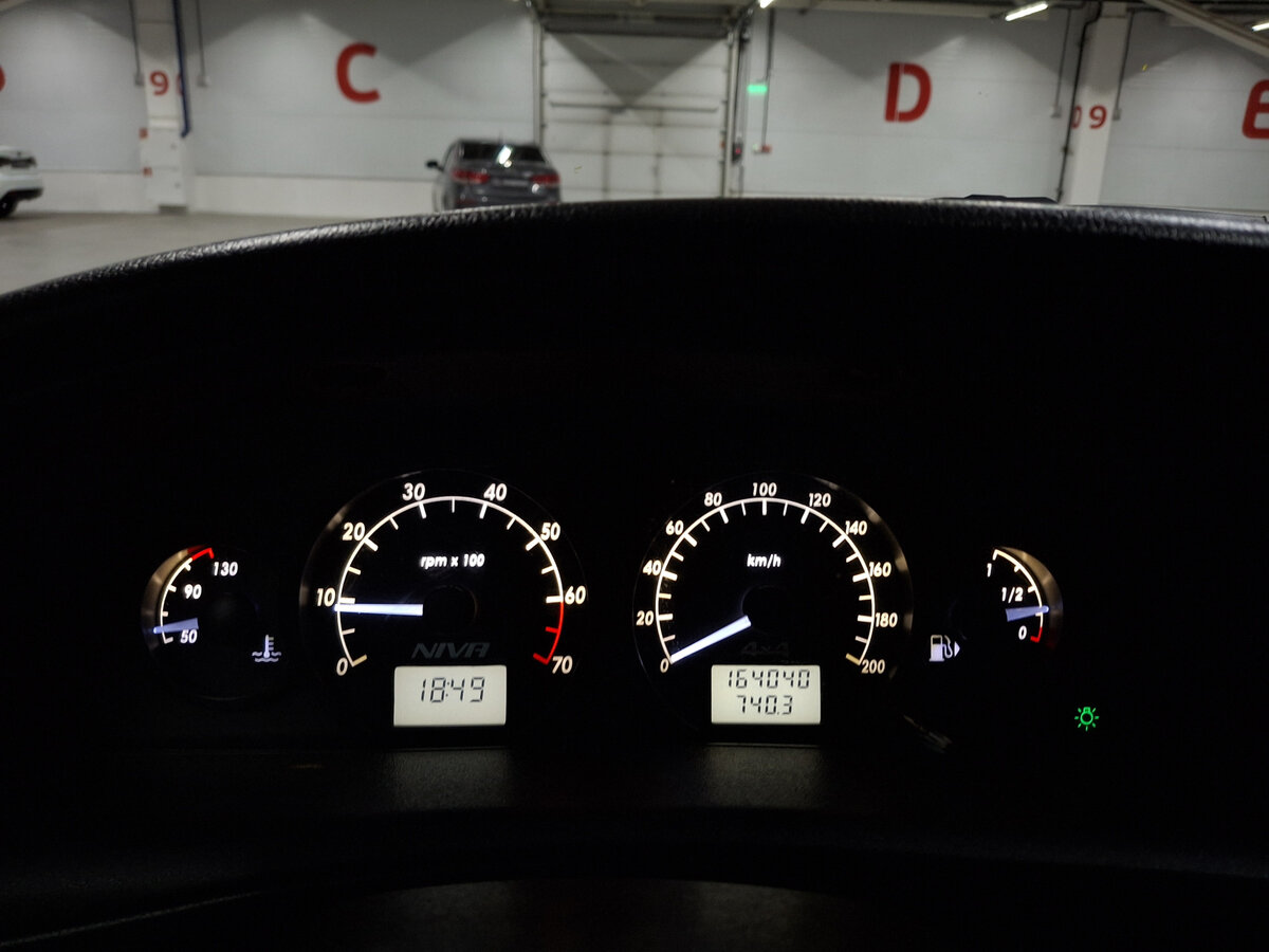 Купить Chevrolet Niva с пробегом. Фото: #12