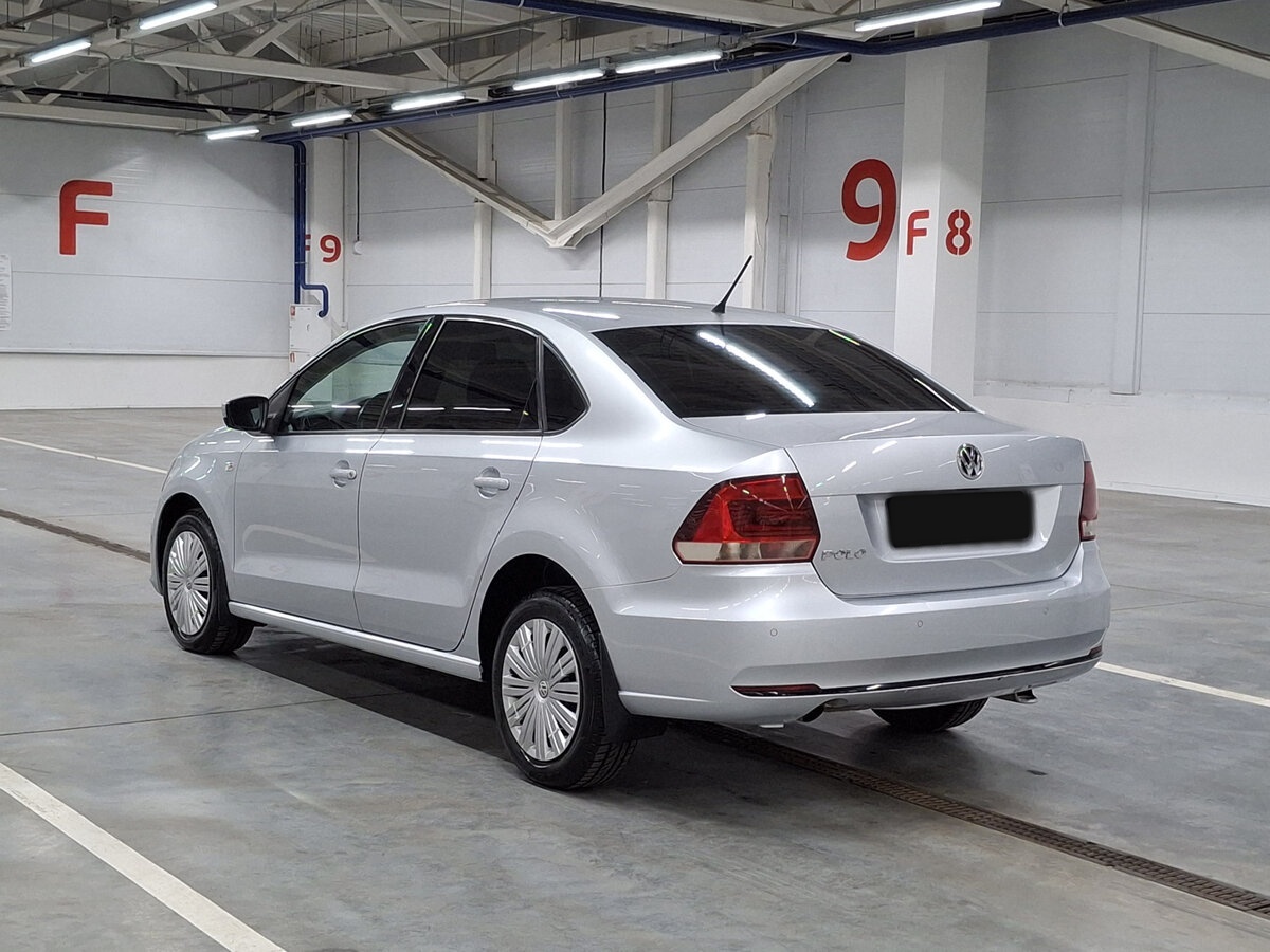 Купить Volkswagen Polo с пробегом. Фото: #6