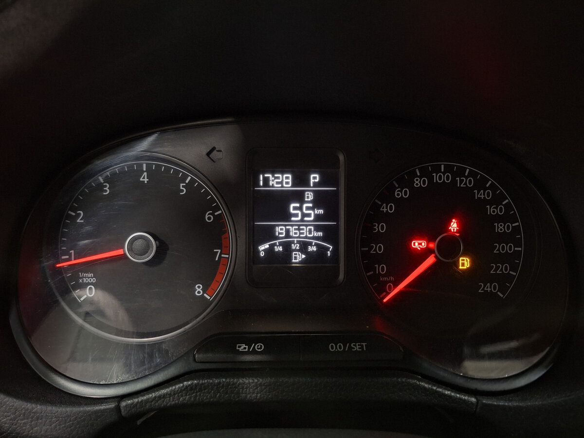 Купить Volkswagen Polo с пробегом. Фото: #12