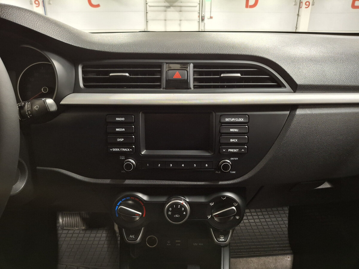 Купить Kia Rio с пробегом. Фото: #14