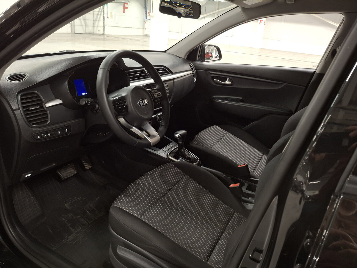 Купить Kia Rio с пробегом. Фото: #15