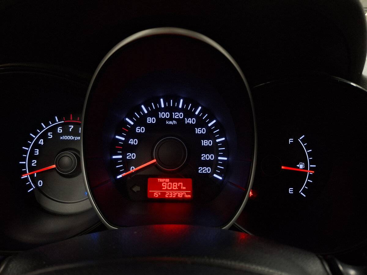 Купить Kia Rio с пробегом. Фото: #11