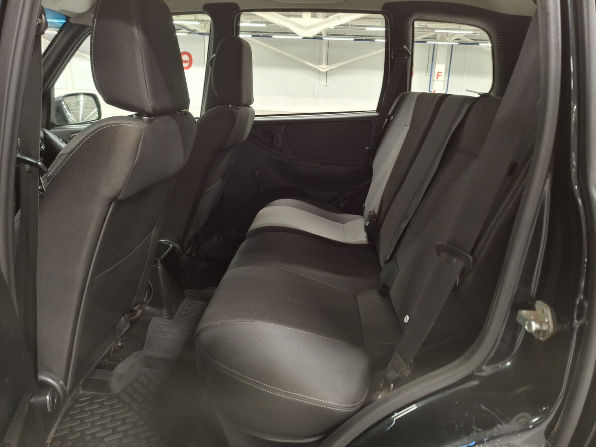 Купить Chevrolet Niva с пробегом. Фото: #11