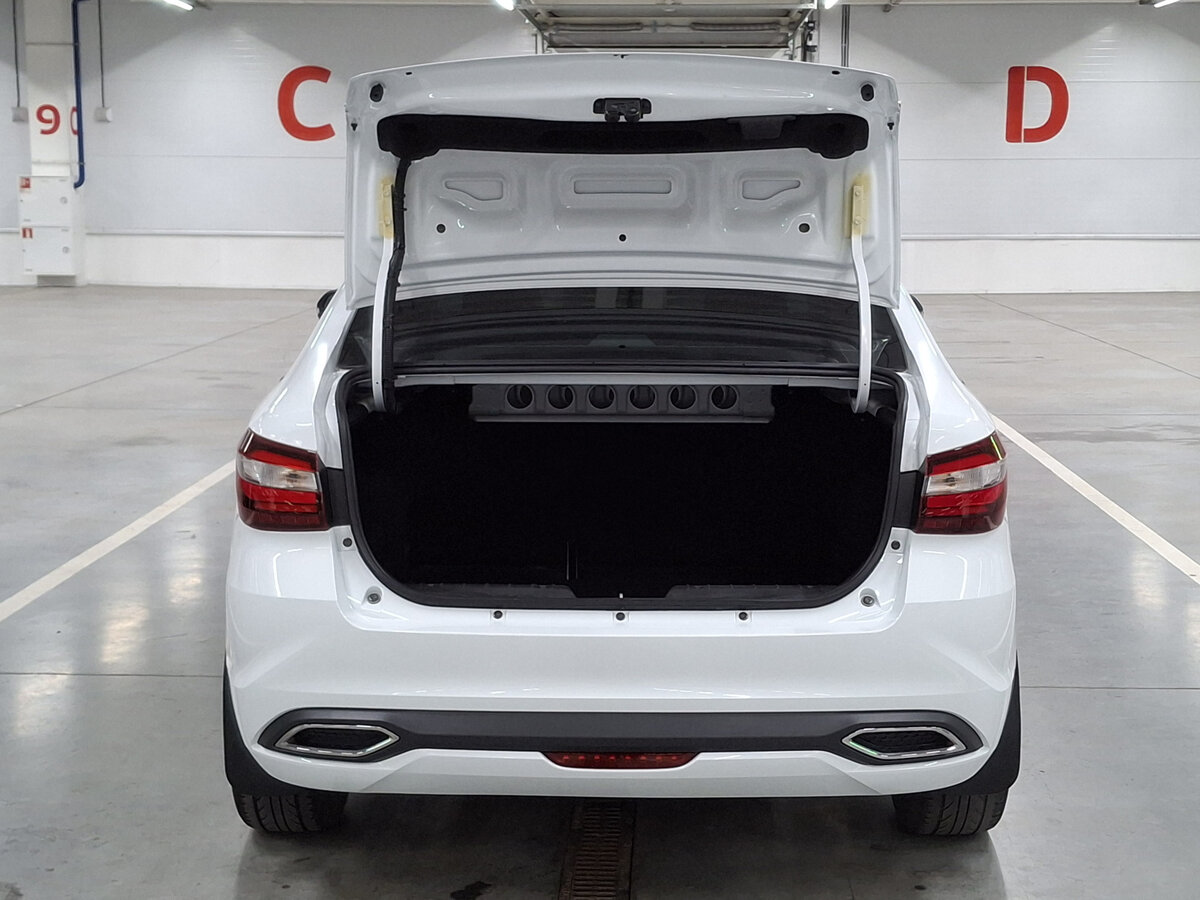 Купить Lada (ВАЗ) Vesta с пробегом. Фото: #9