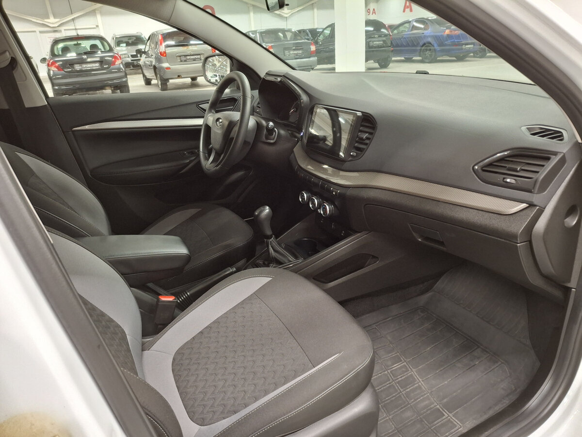 Купить Lada (ВАЗ) Vesta с пробегом. Фото: #10