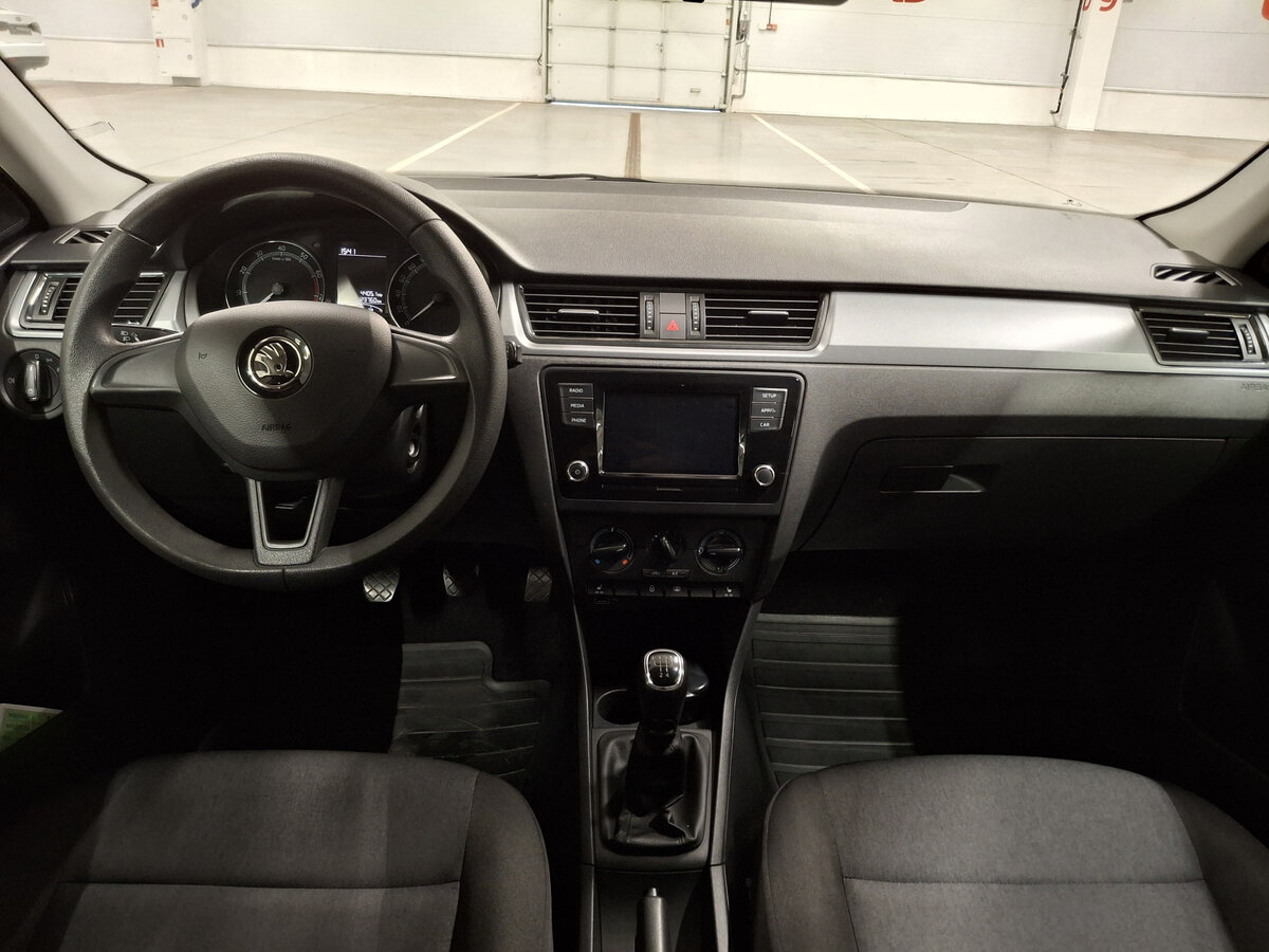 Купить Skoda Rapid с пробегом. Фото: #13