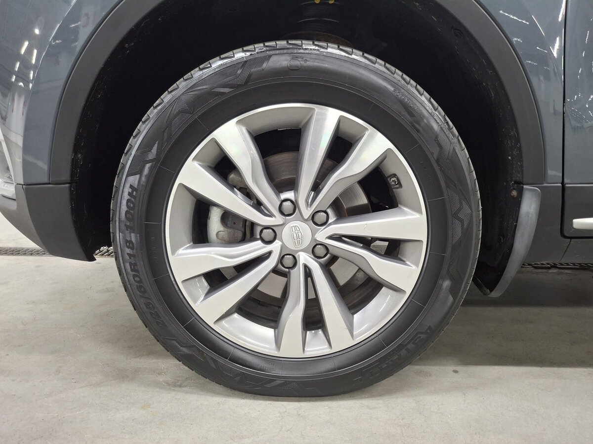 Купить Geely Atlas с пробегом. Фото: #16