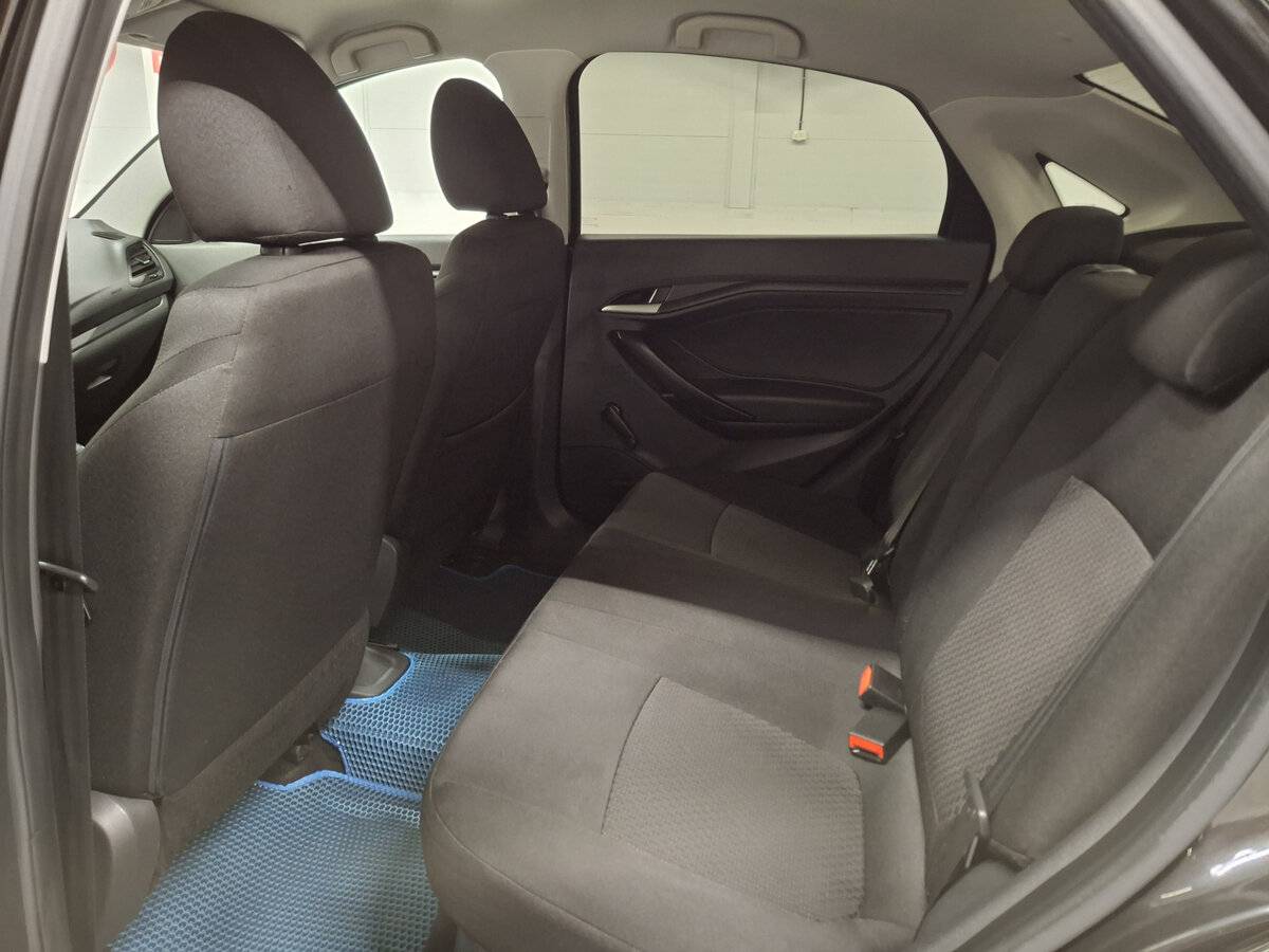 Купить Lada (ВАЗ) Vesta с пробегом. Фото: #11