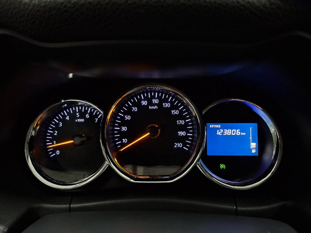 Купить Renault Duster с пробегом. Фото: #12