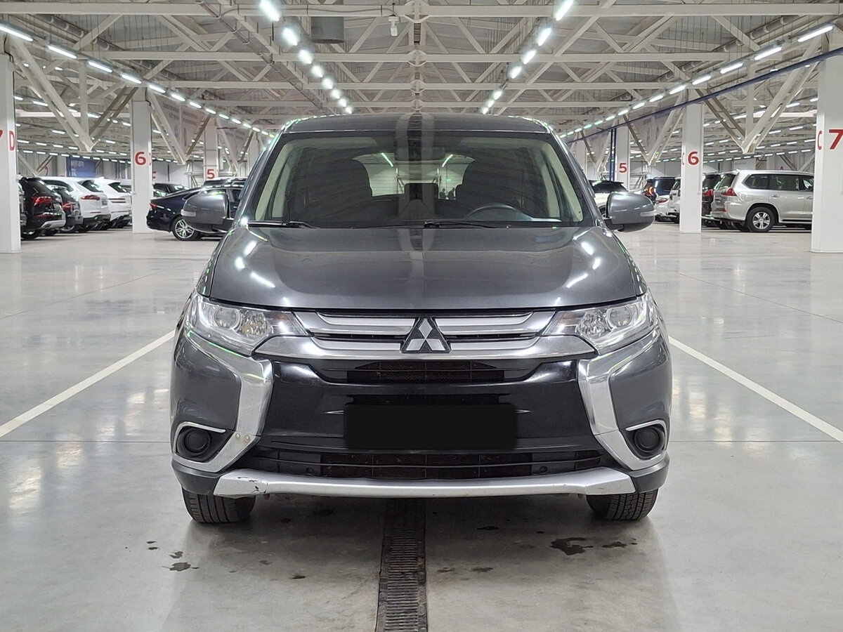 Купить Mitsubishi Outlander с пробегом. Фото: #1