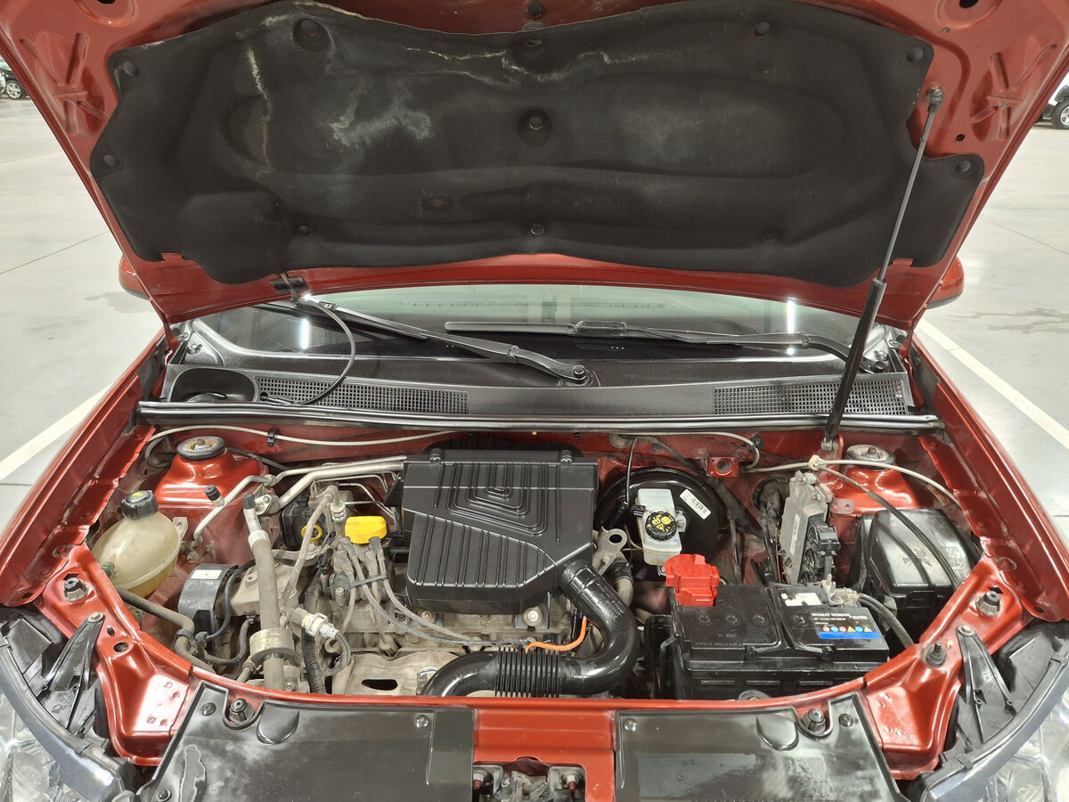 Купить Renault Sandero с пробегом. Фото: #8