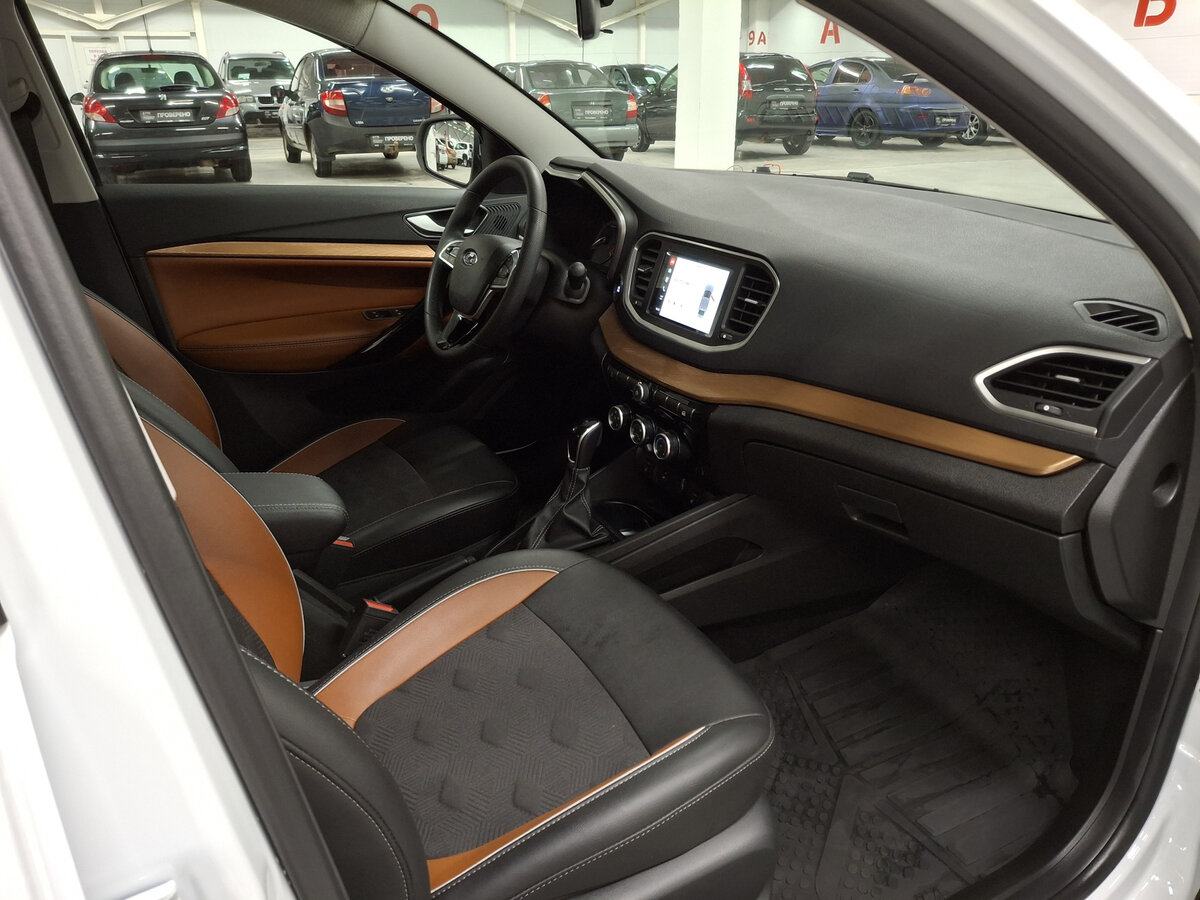 Купить Lada (ВАЗ) Vesta с пробегом. Фото: #10