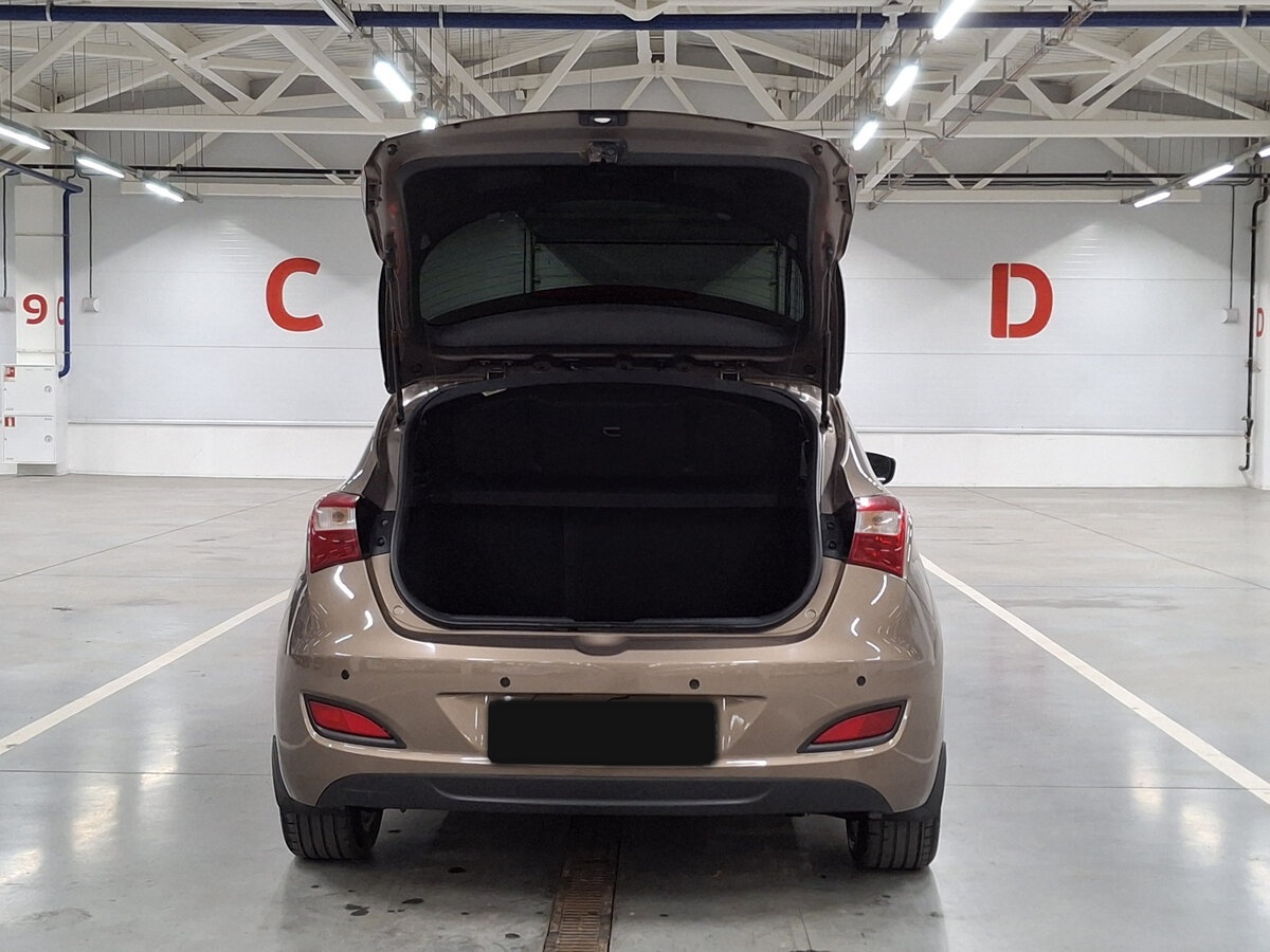Купить Hyundai i30 с пробегом. Фото: #9