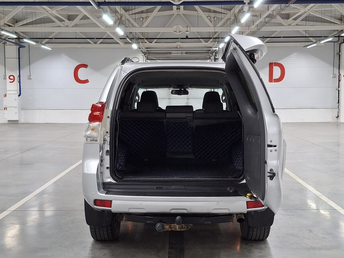 Купить Toyota Land Cruiser Prado с пробегом. Фото: #9