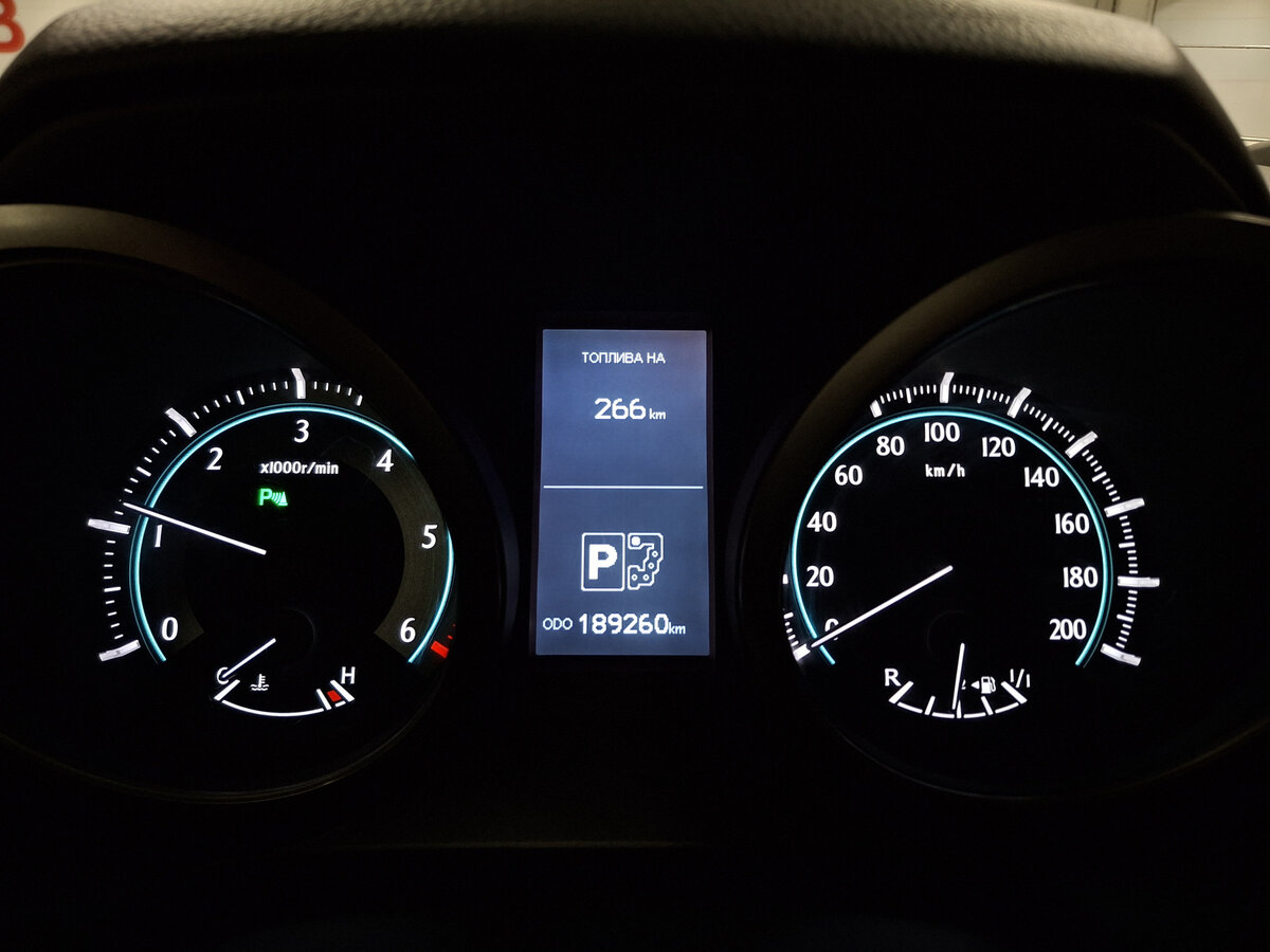 Купить Toyota Land Cruiser Prado с пробегом. Фото: #12