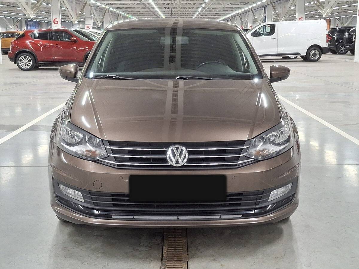 Купить Volkswagen Polo с пробегом. Фото: #1