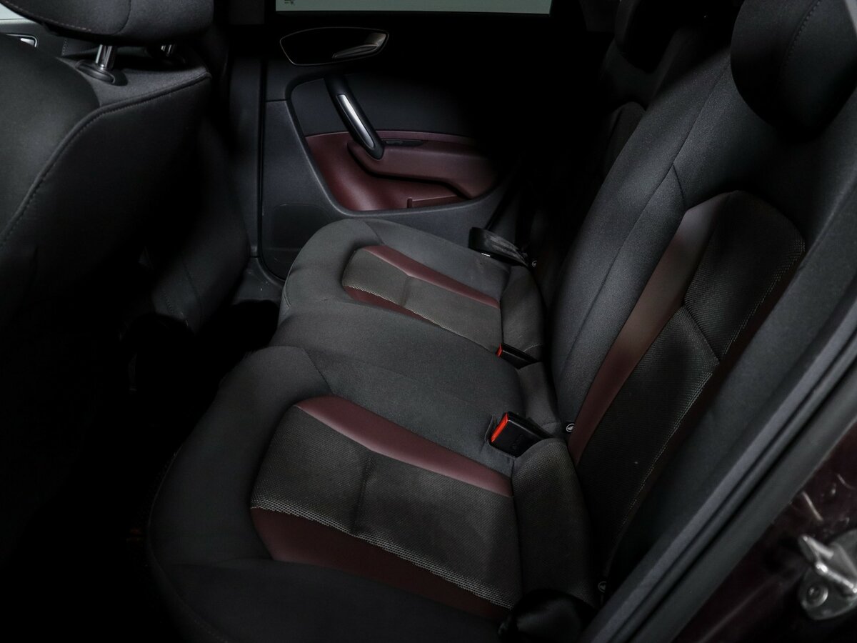 Купить Audi A1 с пробегом. Фото: #7