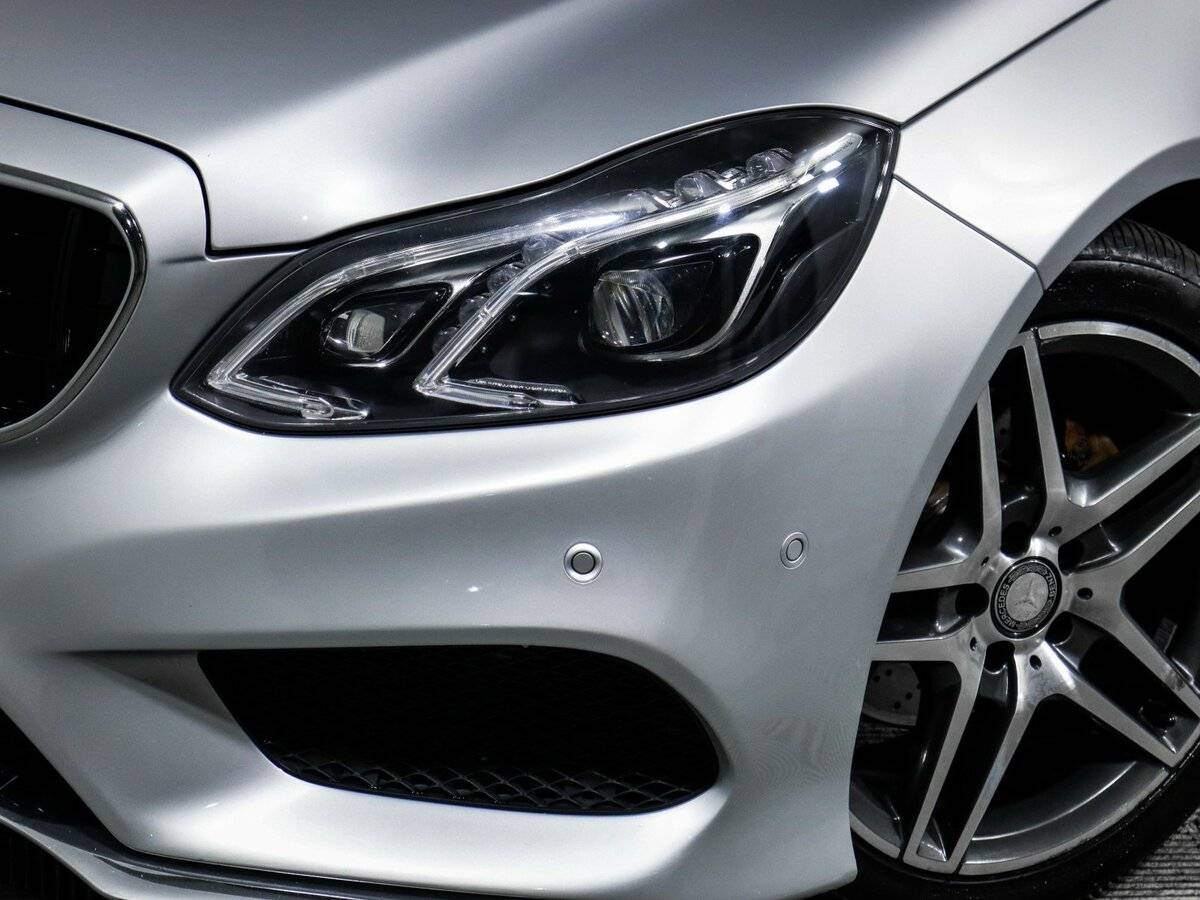 Купить Mercedes-Benz E-Класс с пробегом. Фото: #12