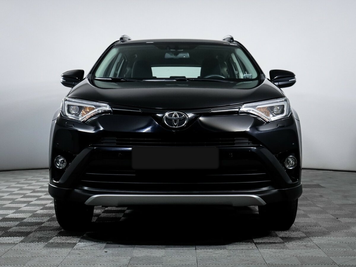 Купить Toyota RAV4 с пробегом. Фото: #1