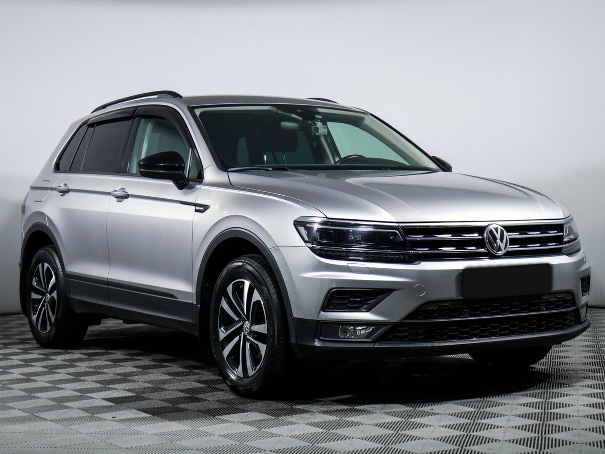 Купить Volkswagen Tiguan с пробегом. Фото: #2