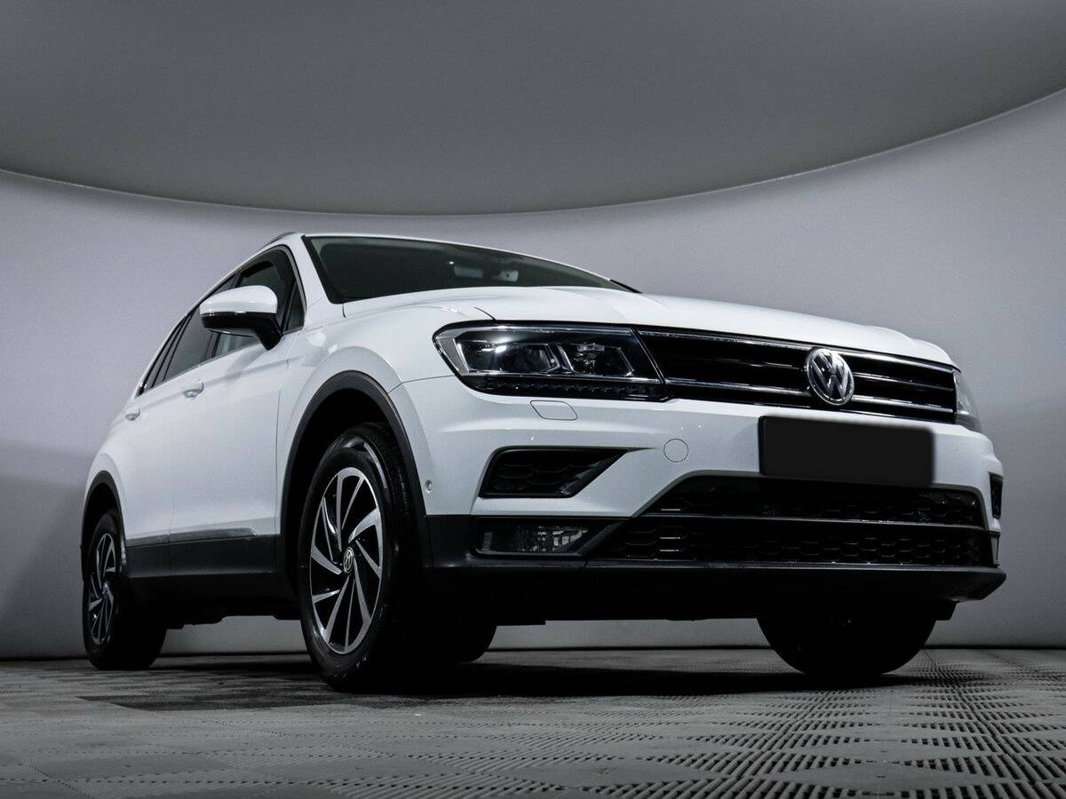 Купить Volkswagen Tiguan с пробегом. Фото: #15
